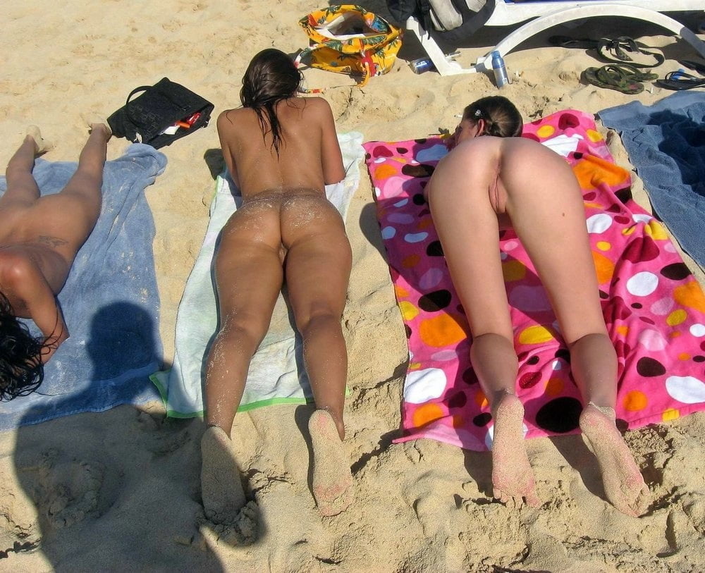 Voyeur 23 nudists amateurs beach